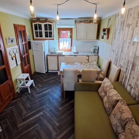 Vila Relax Ii. Vendeghaz Dunapataj Exteriér fotografie